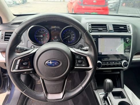 Used 2018 Subaru Outback 2.5i Limited AWD/4WD image 4