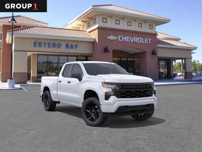New 2026 Chevrolet Silverado 1500 Custom w/ LPO, Dark Essentials Package