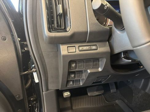 New 2026 Nissan Frontier SV w/ All-Weather Content Package image 15