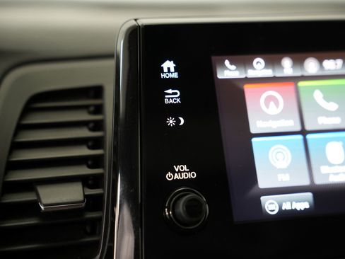 Used 2018 Honda Odyssey Elite image 24