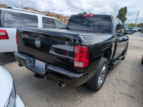 Used 2019 RAM 1500 Express w/ Express Value Package RWD image 3