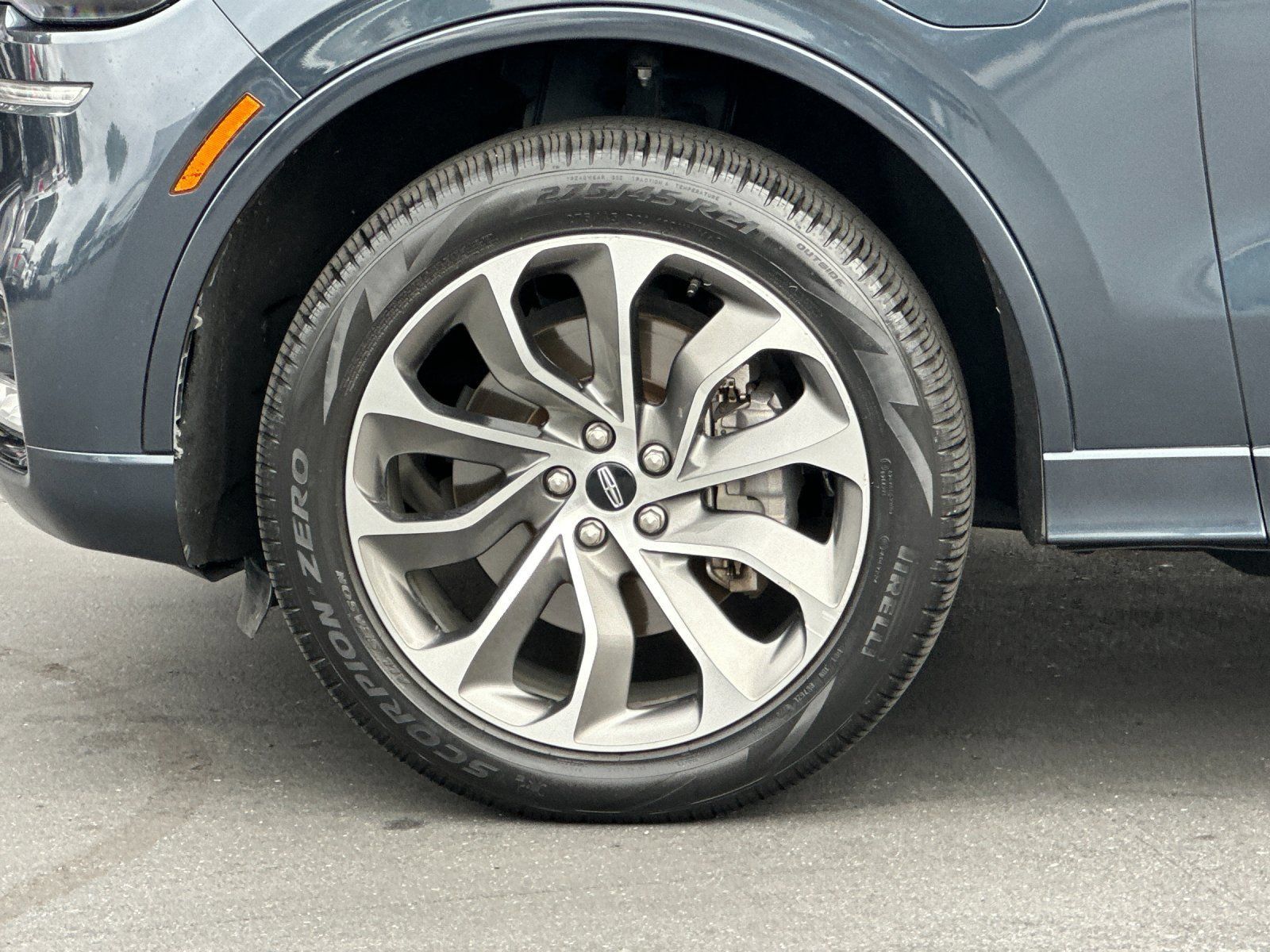 Certified 2022 Lincoln Aviator Grand Touring w/ Elements Package Plus AWD/4WD image 26