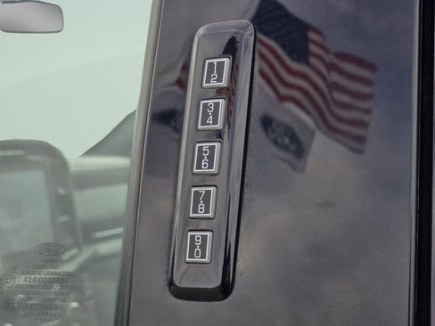 Used 2021 Ford F150 Platinum w/ Equipment Group 701A High AWD/4WD image 20