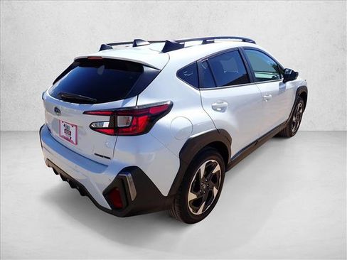 Used 2026 Subaru Crosstrek 2.5i Limited AWD/4WD image 4