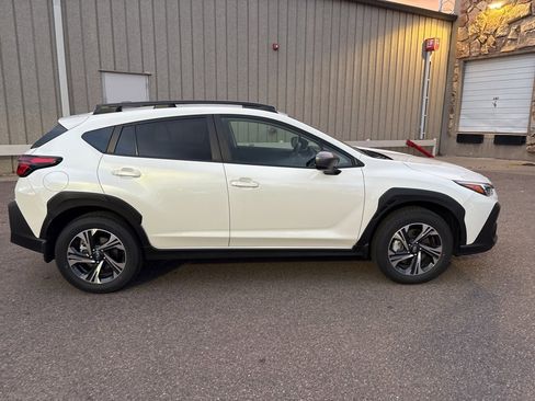 Certified 2025 Subaru Crosstrek 2.0i Premium image 6