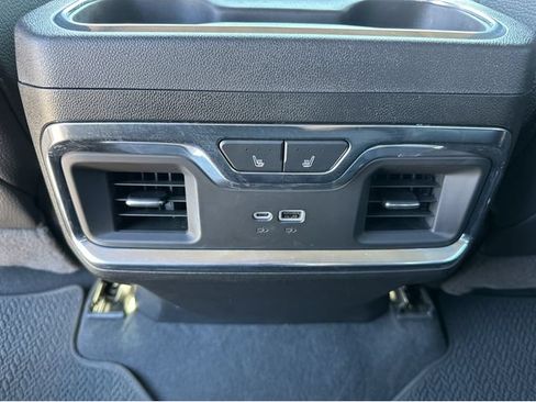 Used 2024 GMC Sierra 1500 Denali AWD/4WD image 18