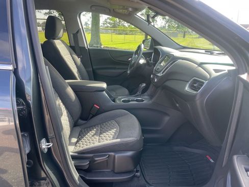 Used 2019 Chevrolet Equinox LT image 16