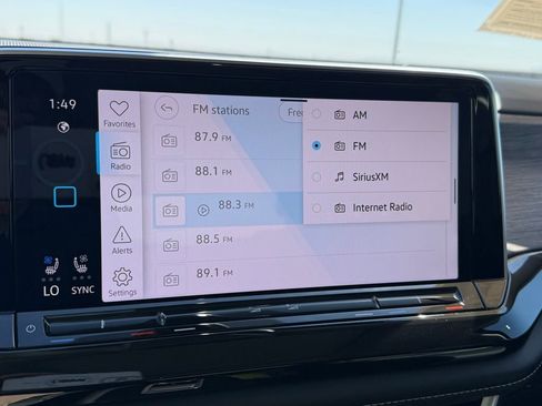 Used 2025 Volkswagen Atlas SEL image 24