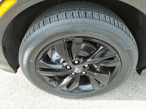 Used 2024 Buick Encore GX Sport Touring AWD/4WD image 9