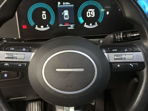 Used 2025 Hyundai Santa Cruz SEL AWD/4WD image 9