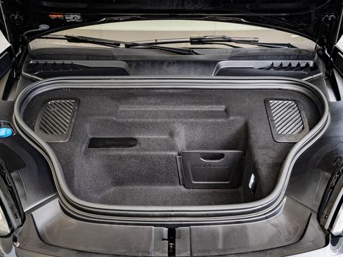 Certified 2024 Porsche Macan 4 Electric image 40