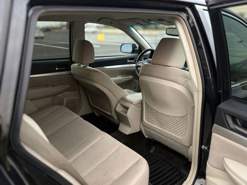 Used 2013 Subaru Outback 2.5i Premium w/ Popular Pkg 1B image 18