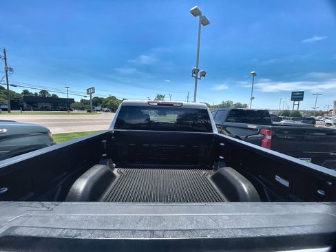 Used 2024 GMC Sierra 1500 SLT AWD/4WD image 25