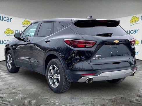 Used 2024 Chevrolet Blazer LT AWD/4WD image 4