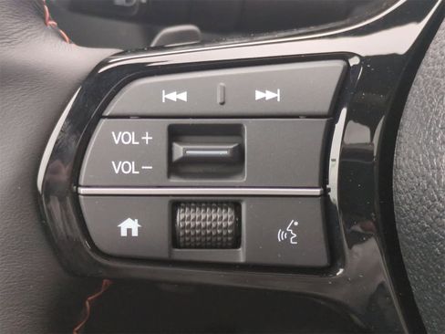 New 2025 Honda Pilot TrailSport image 25