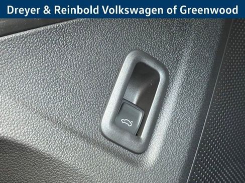 New 2026 Volkswagen Tiguan SE R-Line AWD/4WD image 23