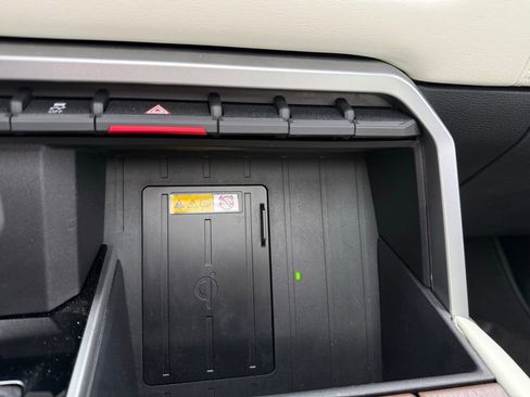 Used 2024 Toyota Sequoia Capstone image 21