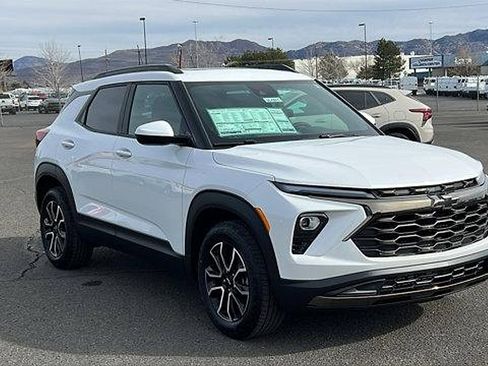 New 2026 Chevrolet TrailBlazer ACTIV w/ Convenience Package image 3