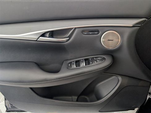 Certified 2025 INFINITI QX50 Luxe image 27