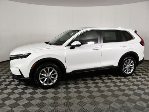 Certified 2024 Honda CR-V EX image 9