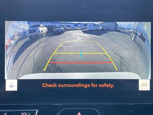 Certified 2023 Toyota Venza Nightshade image 17