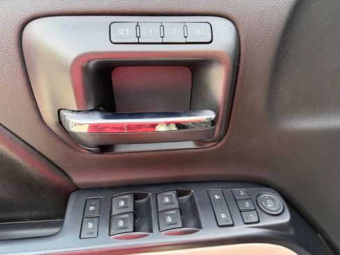 Used 2017 GMC Sierra 2500 SLT w/ Snow Plow Prep Package image 25