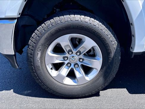 Used 2022 RAM 1500 Laramie AWD/4WD image 32