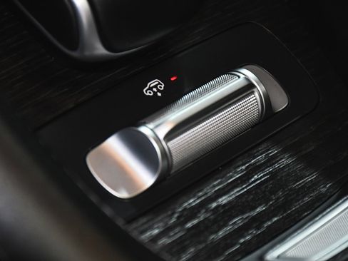 Used 2024 Mercedes-Benz GLE 53 AMG GLE 53 AMG image 50