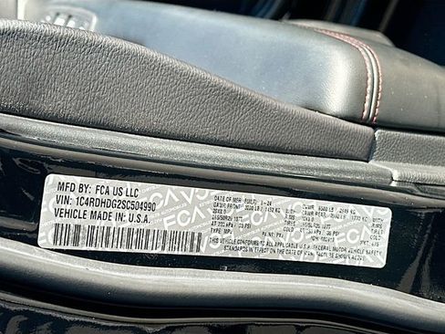 Used 2025 Dodge Durango GT w/ Blacktop Package image 33