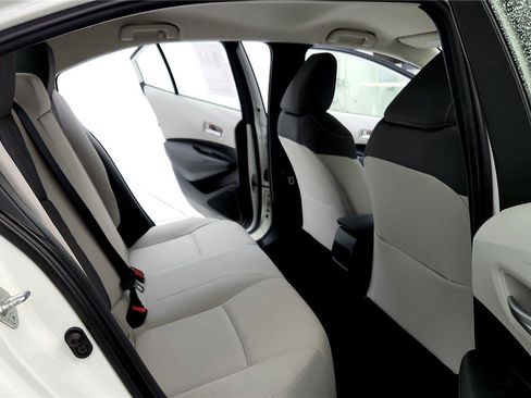 Certified 2020 Toyota Corolla LE image 18