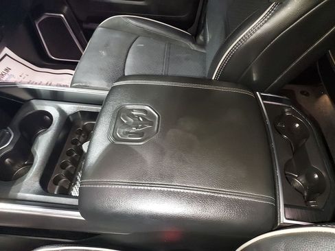 Used 2024 RAM 3500 Laramie w/ Night Edition image 27