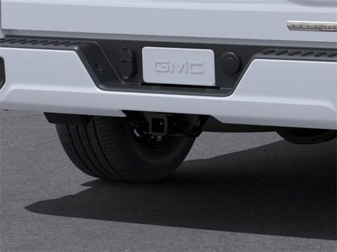 New 2025 GMC Sierra 1500 Elevation image 14