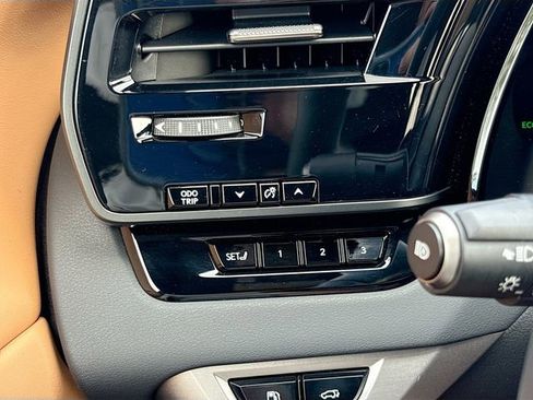 Used 2025 Lexus RX 350 Premium image 36