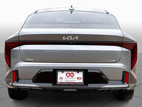 Used 2025 Kia K4 GT-Line w/ GT-Line Premium Package image 5