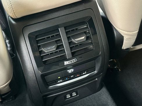 Used 2023 BMW X3 M40i image 32