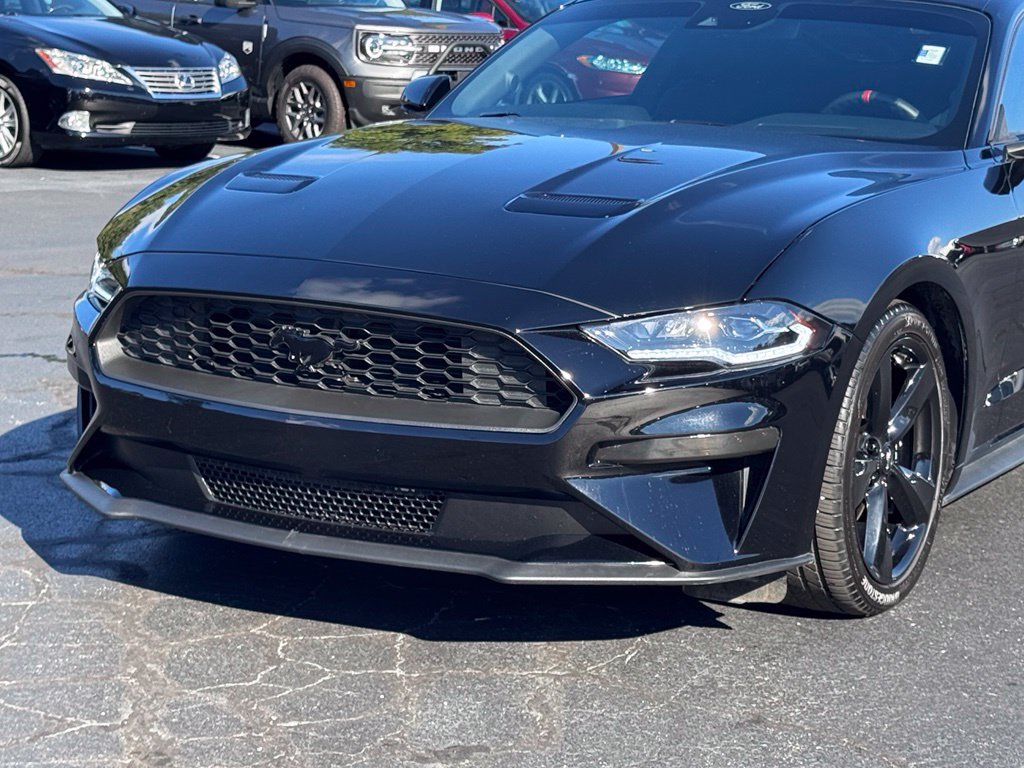 Used 2022 Ford Mustang Coupe w/ Equipment Group 101A RWD image 34