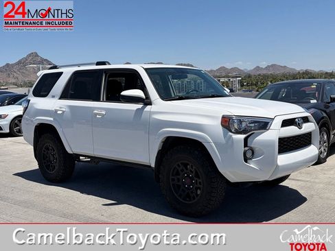 Used 2019 Toyota 4Runner SR5 w/ Wilderness Package AWD/4WD image 1