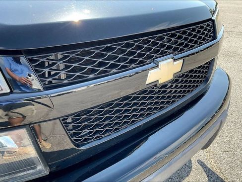 Used 2012 Chevrolet Colorado W/T RWD image 17