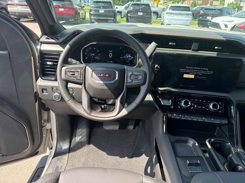 New 2026 GMC Sierra 2500 AT4 w/ AT4 Premium Plus Package AWD/4WD image 16