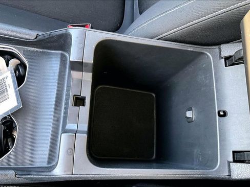 Used 2023 Jeep Grand Cherokee Laredo w/ Luxury Tech Group I image 33