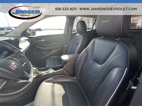 Used 2024 Buick Encore GX Avenir image 18