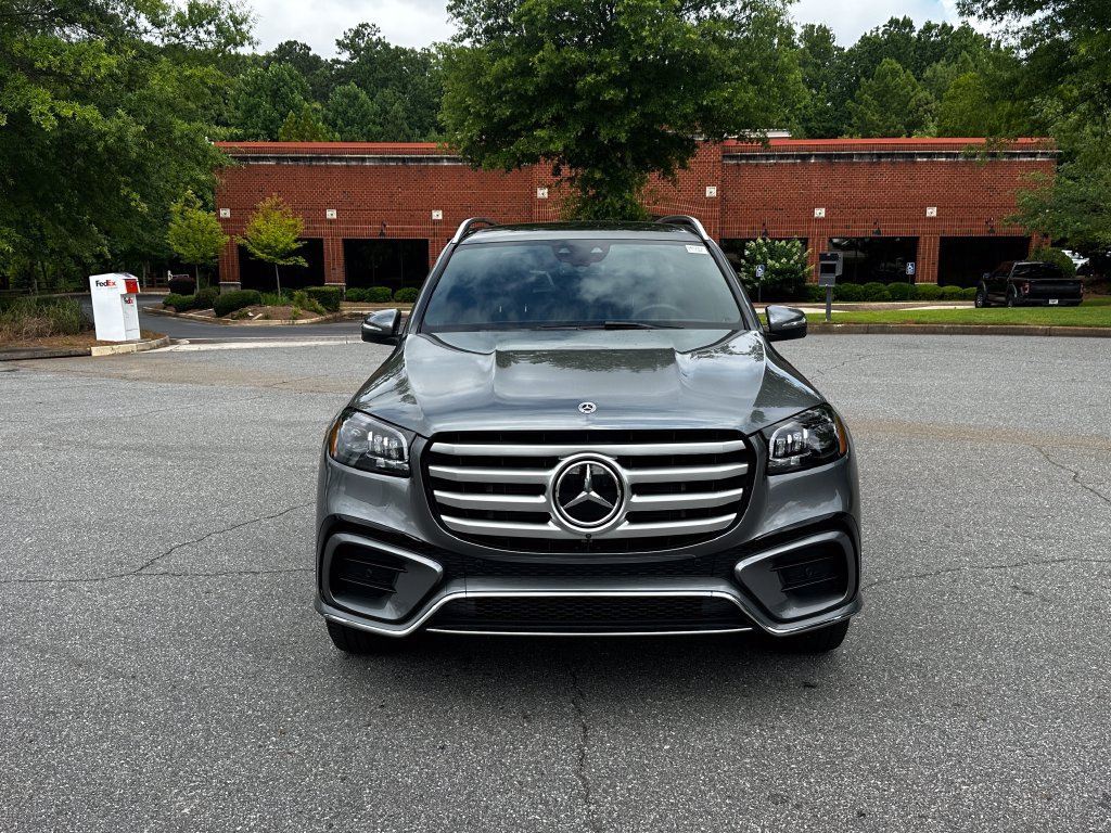 Certified 2025 Mercedes-Benz GLS 580 4MATIC image 3