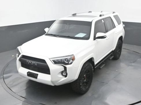 Used 2023 Toyota 4Runner SR5 Premium w/ Moonroof Package AWD/4WD image 48