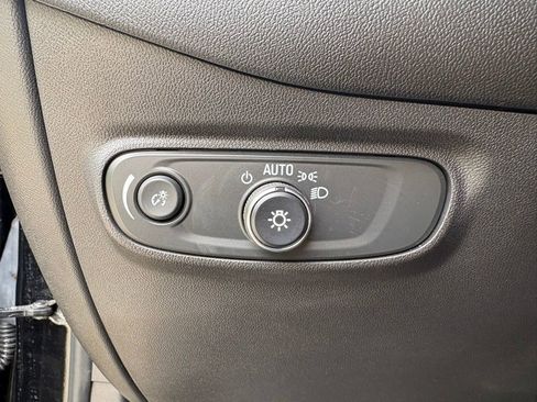 Used 2024 Chevrolet Equinox RS AWD/4WD image 17