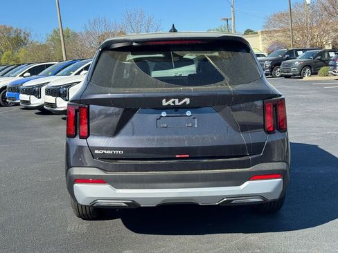 New 2026 Kia Sorento LX image 4