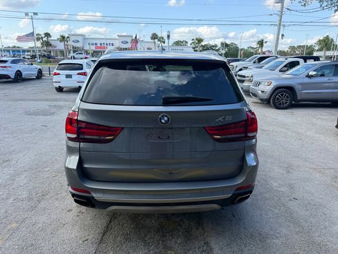 Used 2018 BMW X5 xDrive40e image 5