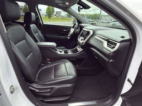 Used 2020 GMC Acadia SLT AWD/4WD image 18