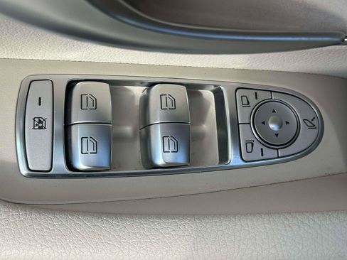 Certified 2021 Mercedes-Benz E 350 4MATIC Sedan image 13