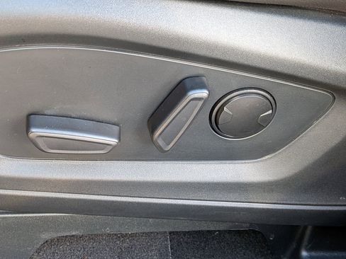 Certified 2023 Ford Explorer ST-Line w/ Class IV Trailer Tow Package image 23