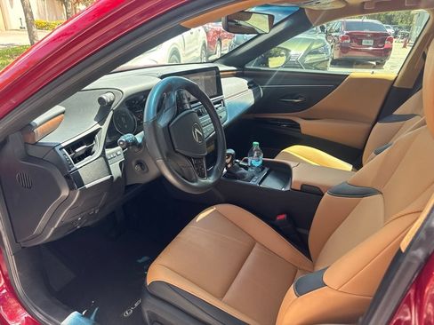 Certified 2025 Lexus ES 300h w/ Premium Package FWD image 15